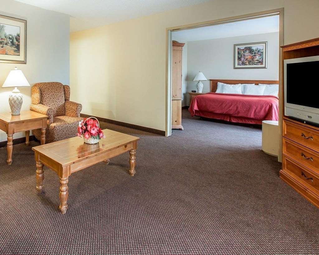 Days Inn By Wyndham Стоктон Экстерьер фото